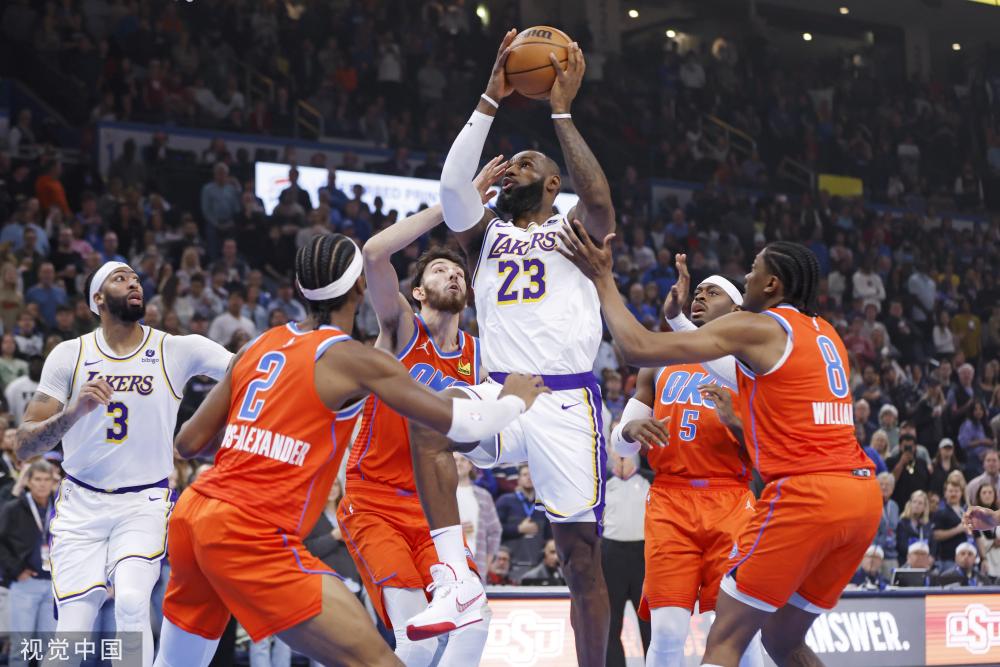 悬念地将球 悬念地将球