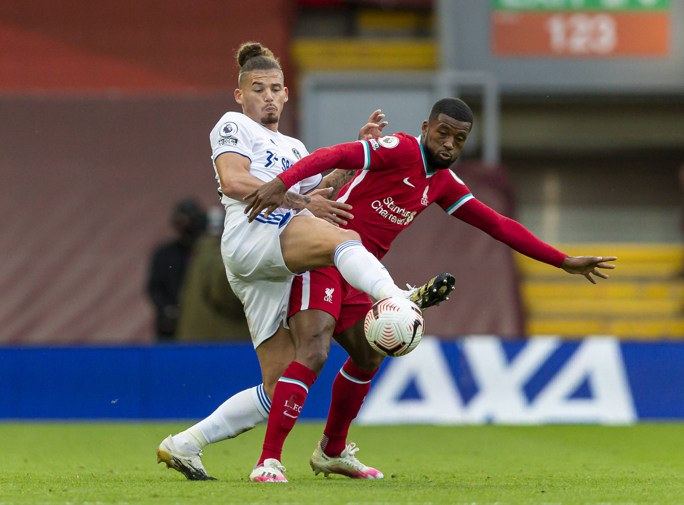 巴西还掀起世界杯贴纸热潮